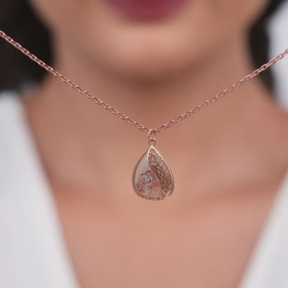 Rose Gold Divine Bloom Pendant With Link Chain