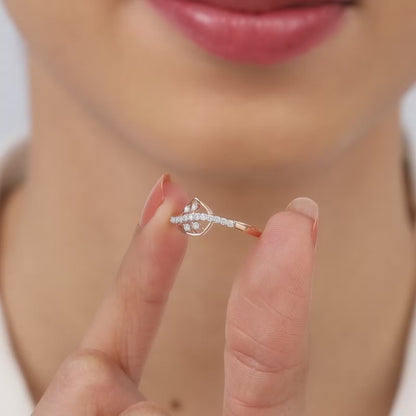 Rose Gold Foliage Diamond Ring