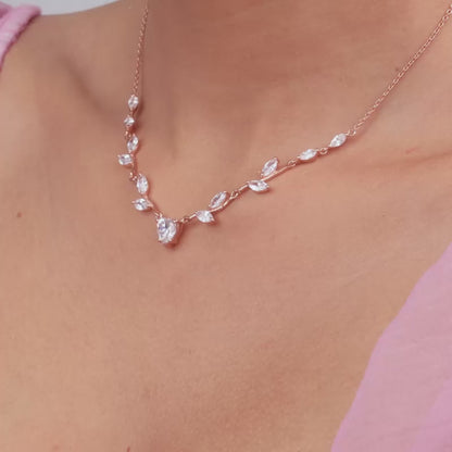 Rose Gold Leafy Heart Necklace