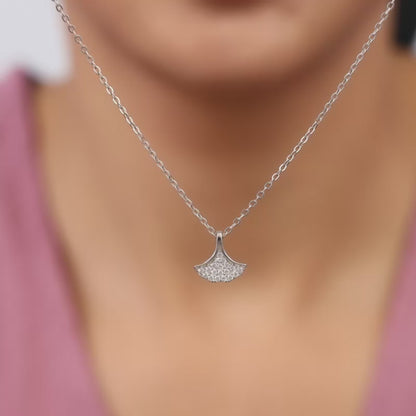 Silver Ginko Leaf Pendant With Link Chain