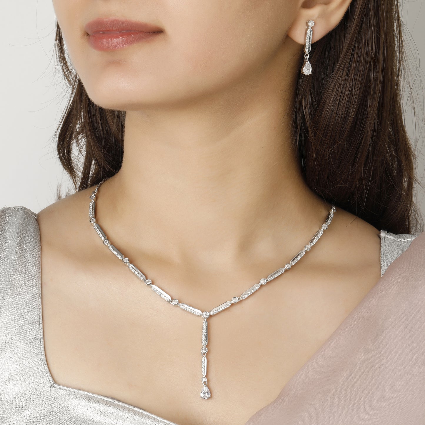 Zircon Silver Night Set