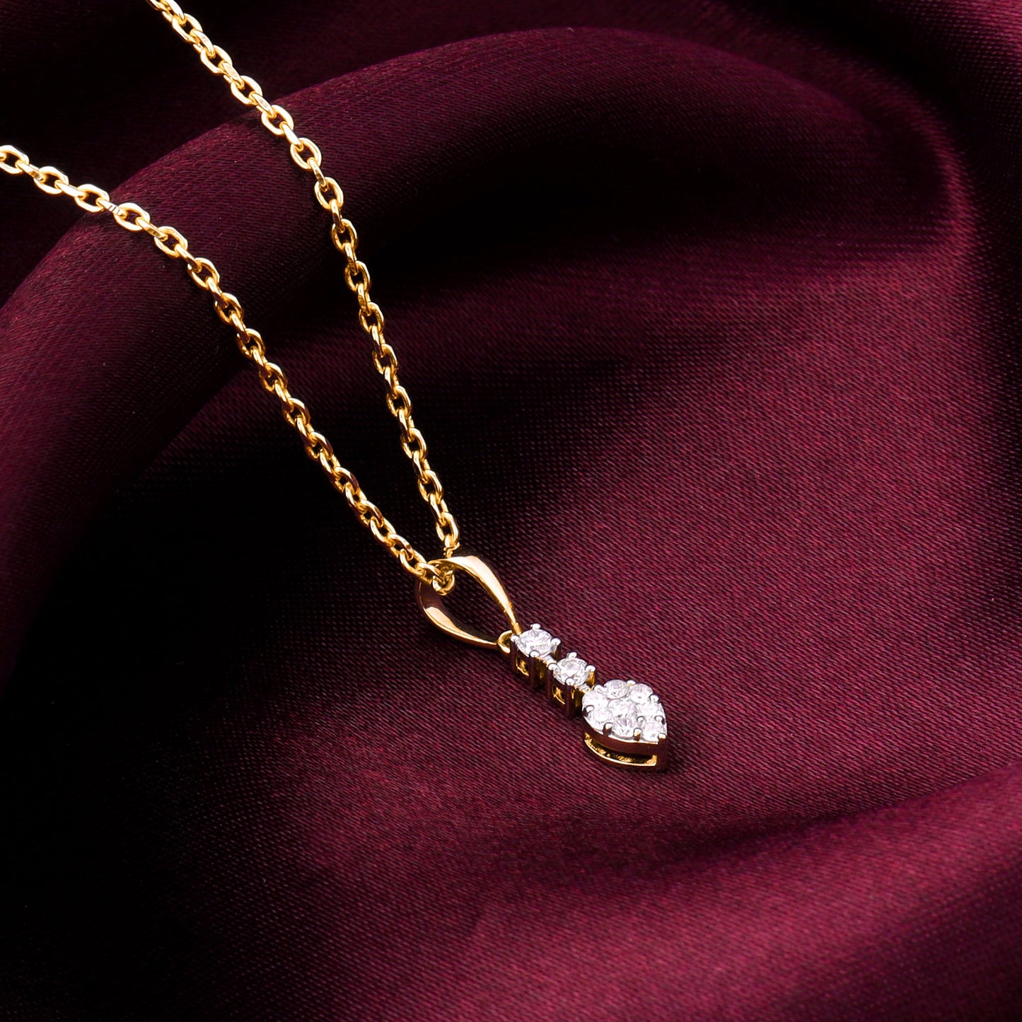 Gold Brilliant Teardrop Pendant