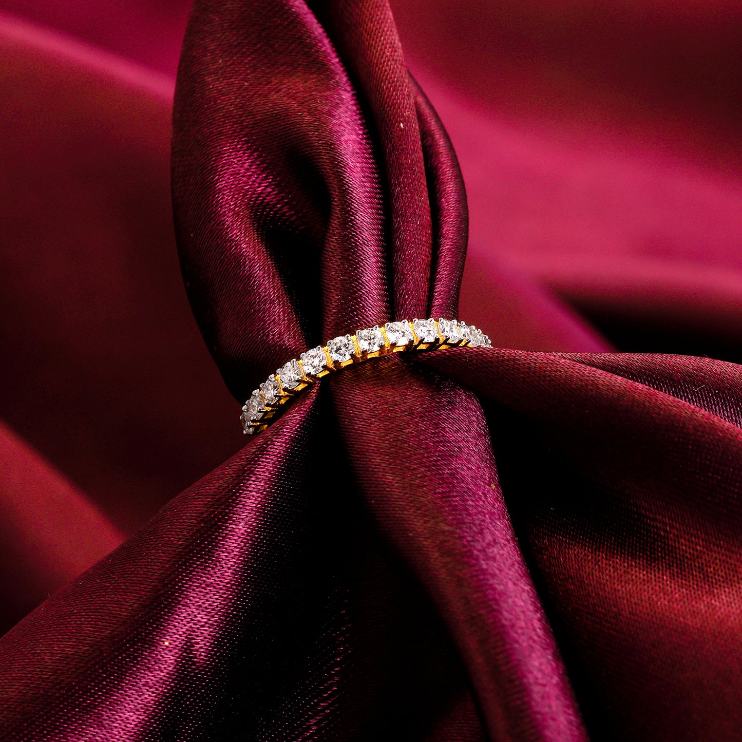 Gold Timeless Diamond Ring