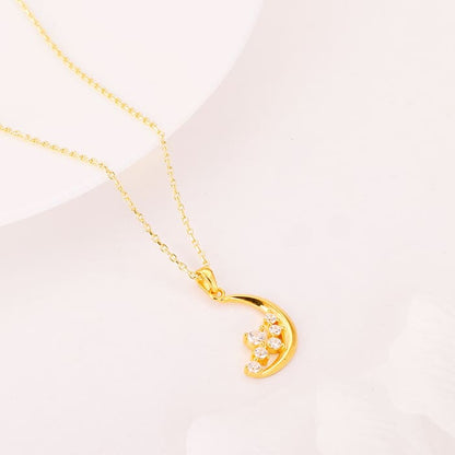 Golden Romancing On The Moon Pendant with Link Chain