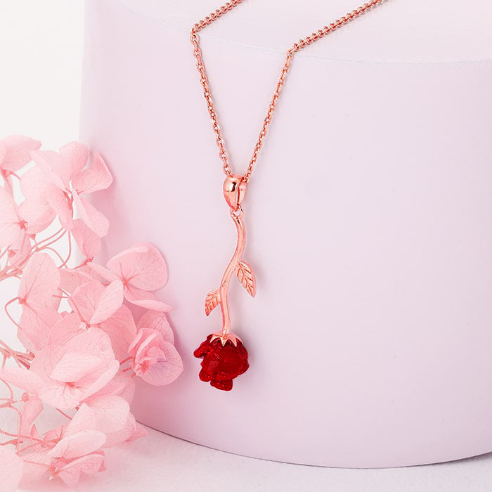 Rose Gold Red Rose Pendant with Link Chain