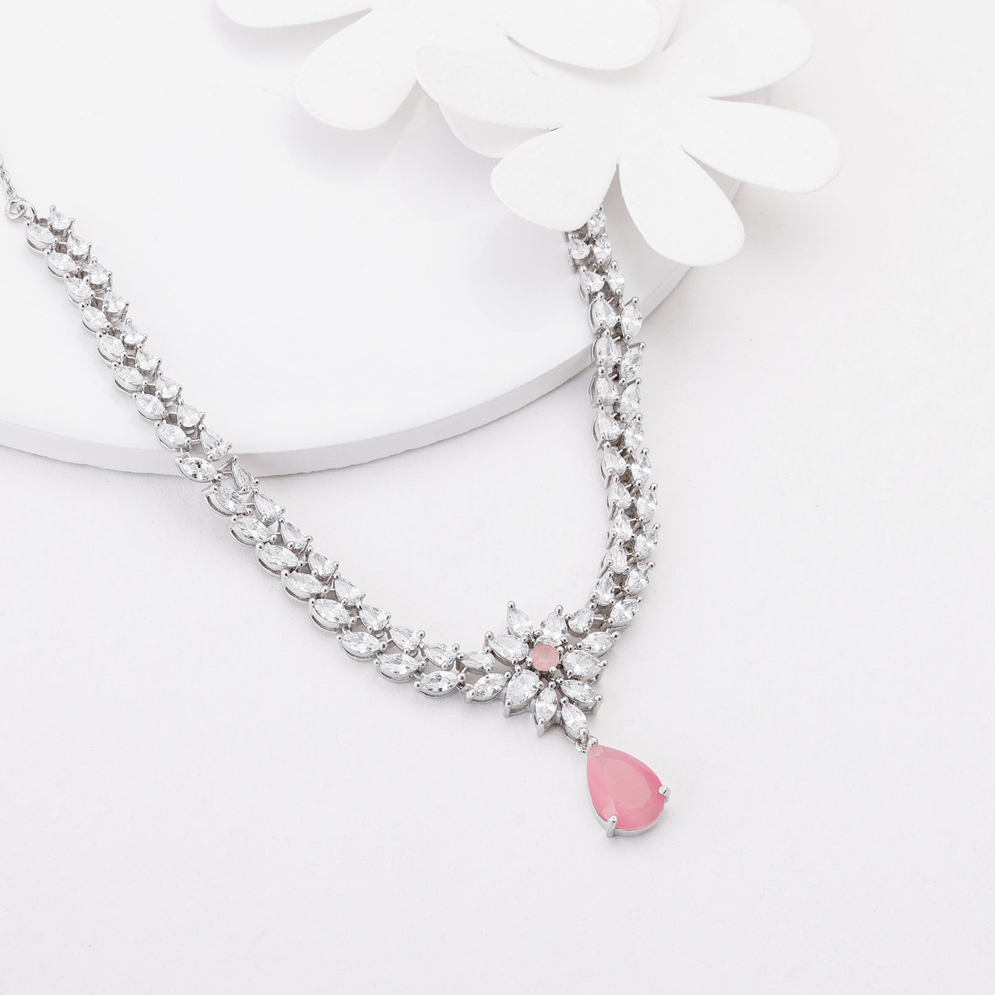 Silver Garland Of Flowers Necklace