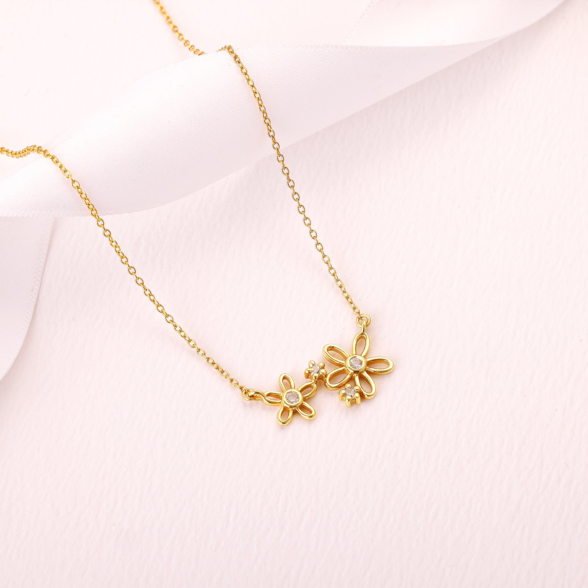 Sterling Silver Bloom 'Bunch of Flower' Necklace Set – The Chandi Studio